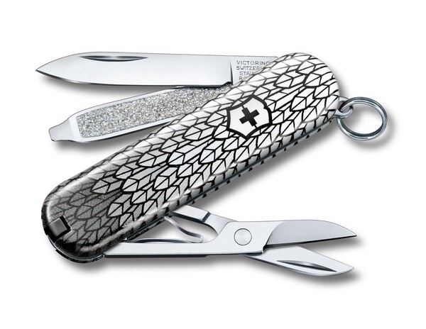 Нож перочинный Victorinox Classic LE2021 Eagle Flight (0.6223.L2102) 58мм 7функций карт.коробка
Нож перочинный Victorinox Classic LE2021 Eagle Flight (0.6223.L2102) 58мм 7функций карт.коробка