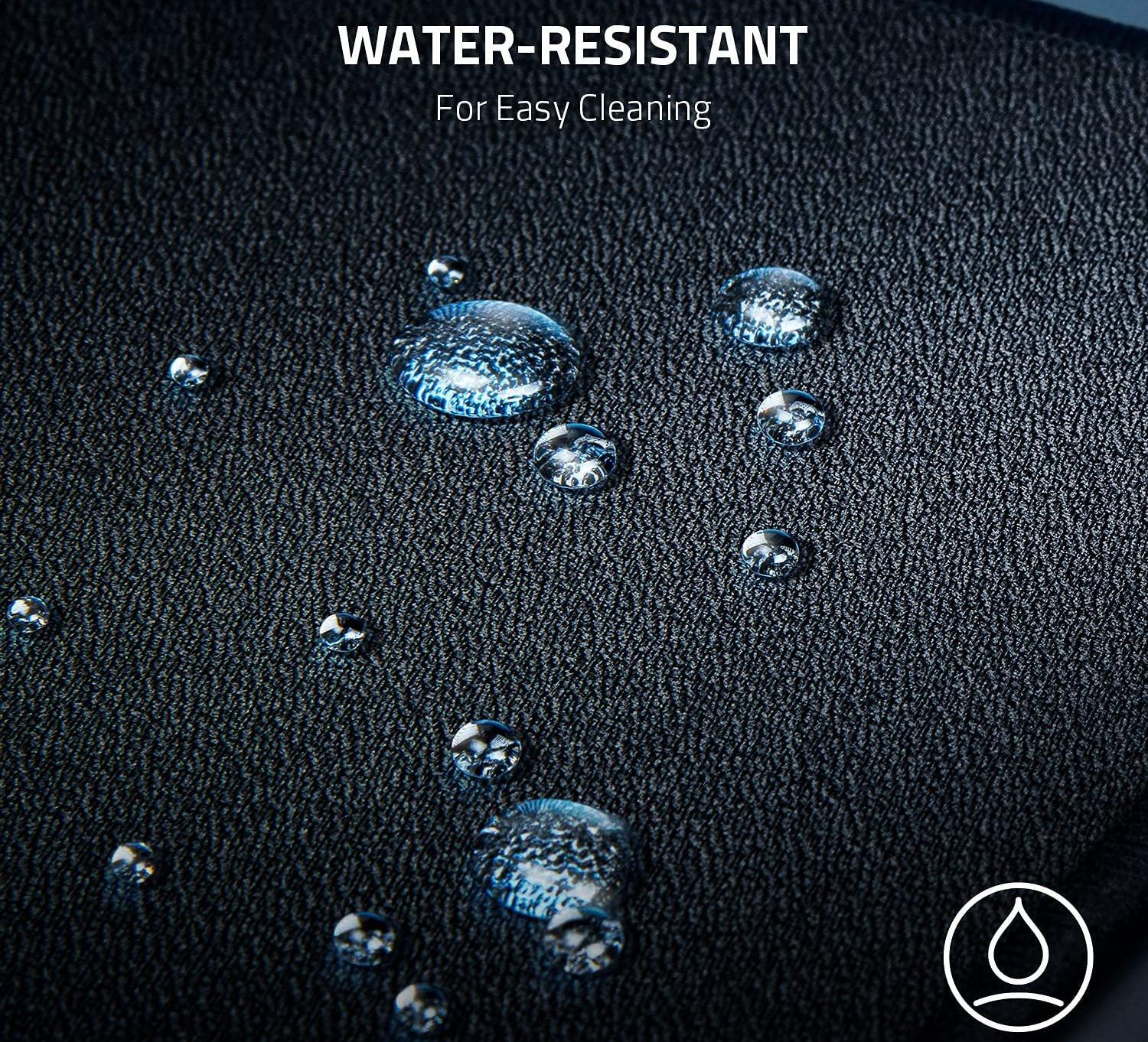 Razer Игровой коврик Strider RZ02-03810100-R3M1