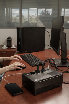 ИБП Systême Electric Back-Save  600VA (BVSE600RS)