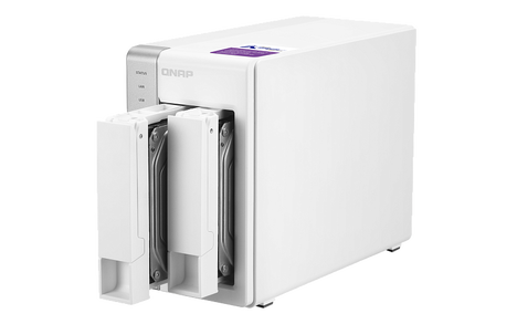 Сетевое хранилище QNAP D2