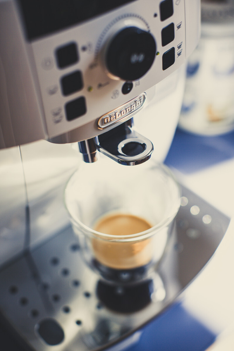 Автоматическая кофемашина DeLonghi ECAM21.117.SB