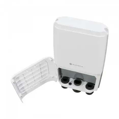 Коммутатор MikroTik CRS305-1G-4S+OUT