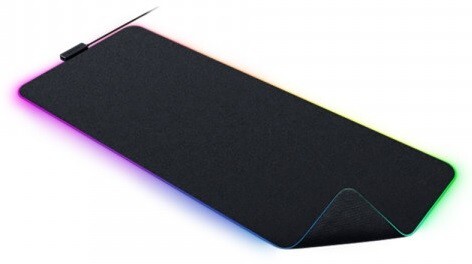Razer Игровой коврик Strider Chroma RZ02-04490100-R3M1