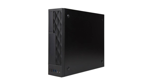

Корпус Inwin Slim Case CE052