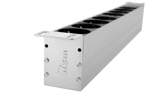 для ИБП REM Блок распределения питания R-32-8S-I-440-K