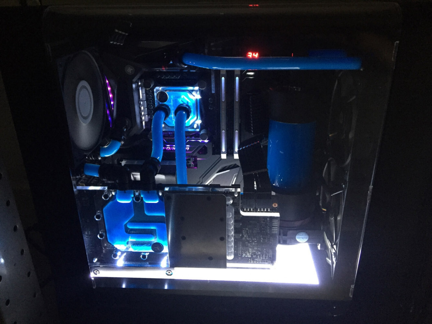 Жидкость для СЖО EKWB Жидкость для СЖО EK-CryoFuel Solid