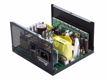 Блок питания Seasonic Focus Plus Platinum 550W