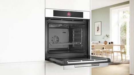 Электрический духовой шкаф Bosch HBG7341W1