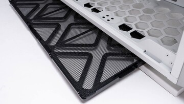 Корпус Inwin CF06B (307)