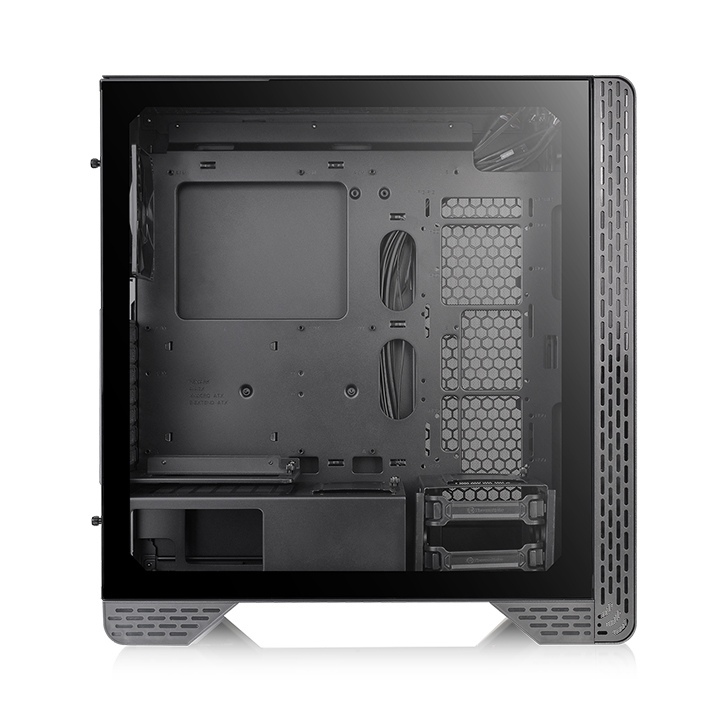 Корпус Thermaltake S300