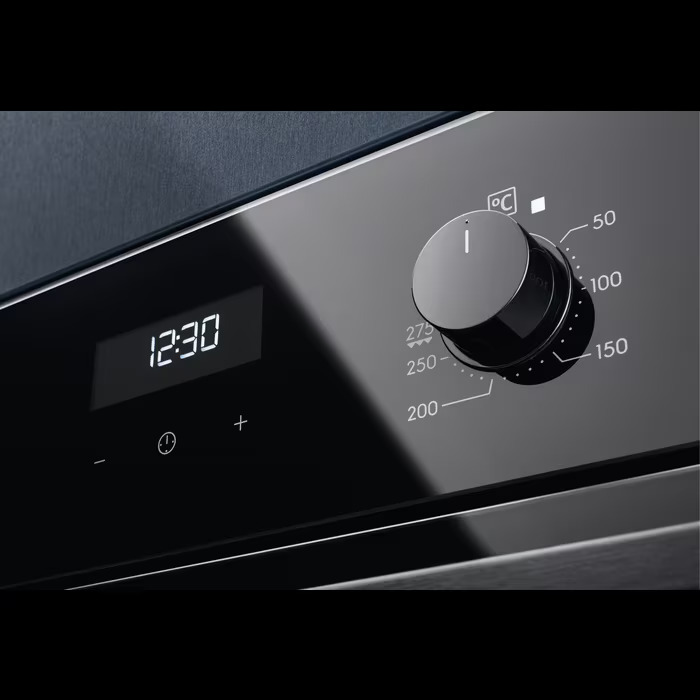 Электрический духовой шкаф Electrolux EOD5F71Z