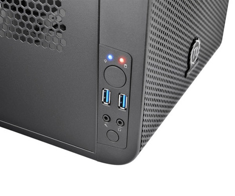 Корпус Thermaltake Core V1