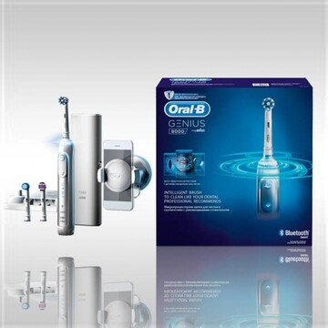 Электрические зубные щетки Oral-B Genius 8000