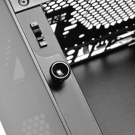 Корпус Silverstone Lucid LD03