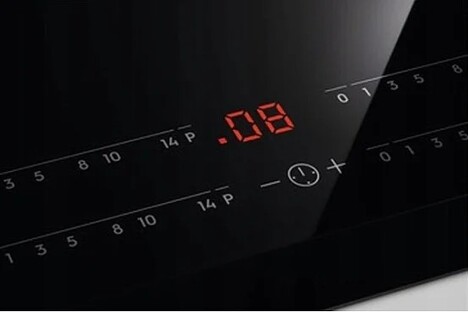 Индукционная варочная панель Electrolux EIT61443B