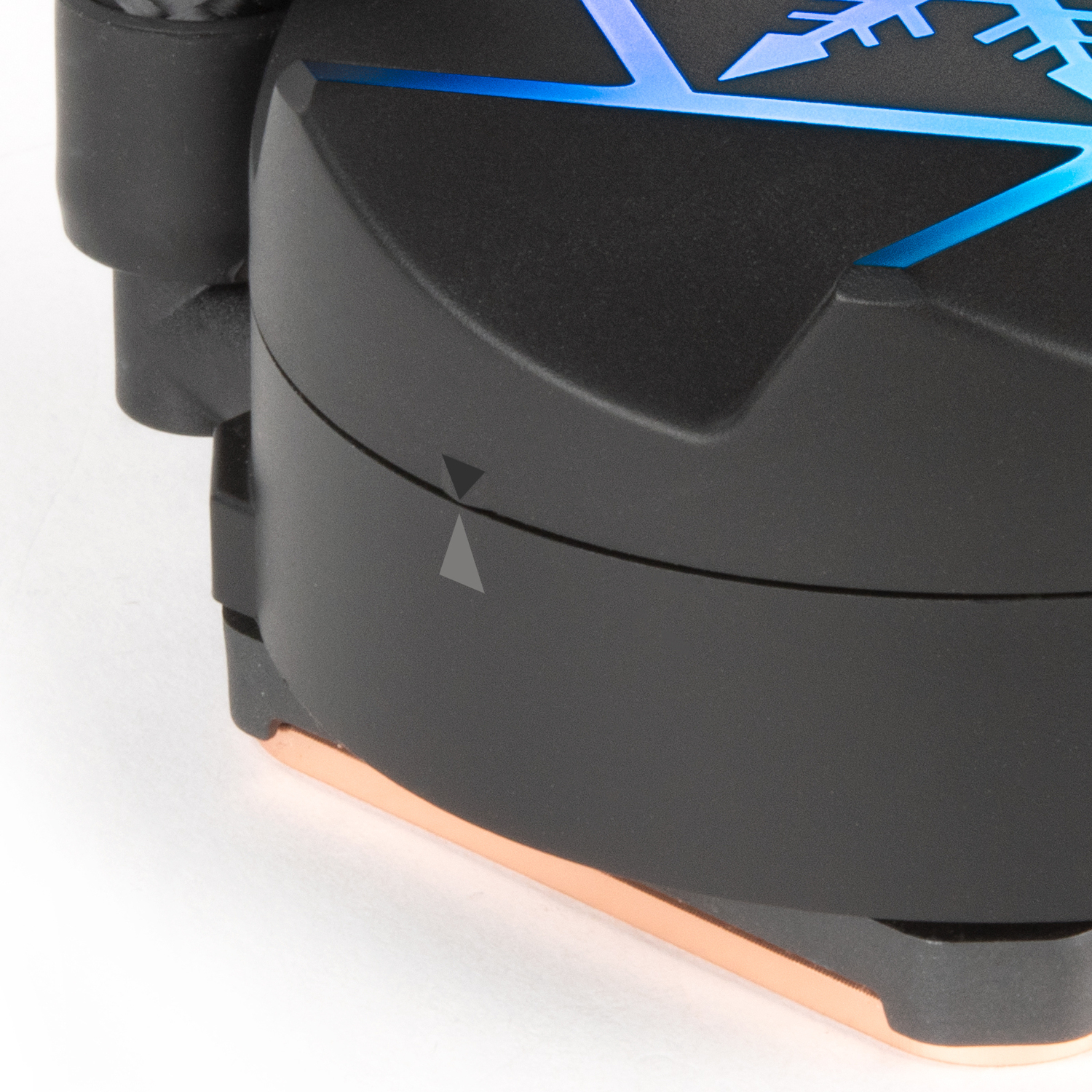 Кулер Процессорный Silverstone водяной VIDA 240 SLIM