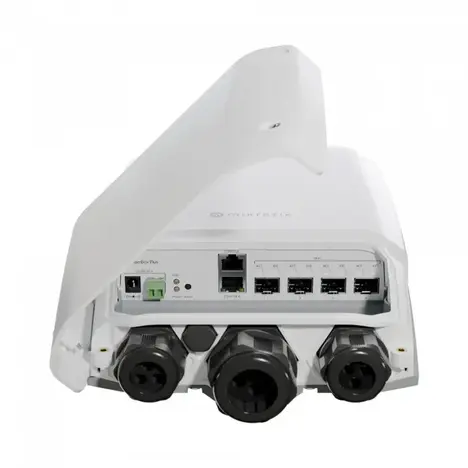 Коммутатор MikroTik CRS305-1G-4S+OUT