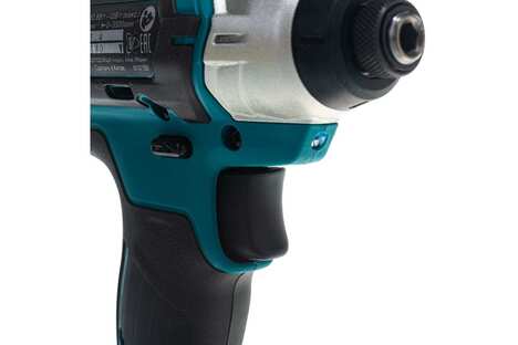 Ударный гайковерт MAKITA TD110DWAE