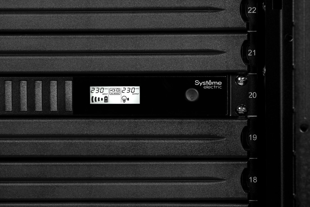 ИБП Systême Electric Smart-Save SMT 750VA (SMTSE750RMI1U)