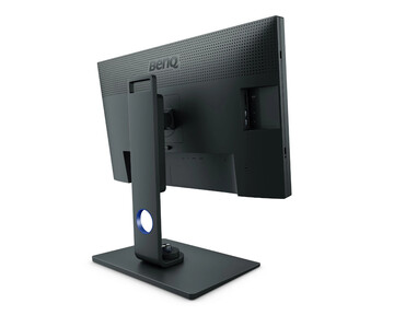 Монитор BenQ SW271C 27.0-inch черный