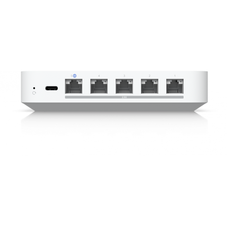 Проводной роутер UBIQUITI UCG-Max
