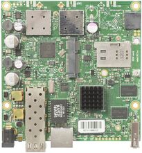 MikroTik RouterBOARD 922UAGS with 720MHz Atheros CPU, 128MB RAM, 1xGigabit LAN, USB, 1xSFP, miniPCIe, SIM slot, built-in 5Ghz 802.11a/c 2x2 two chain wireless, 2xMMCX connectors, RouterOS L4
