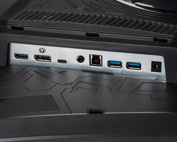 Монитор ASUS XG32VC 31.5-inch черный